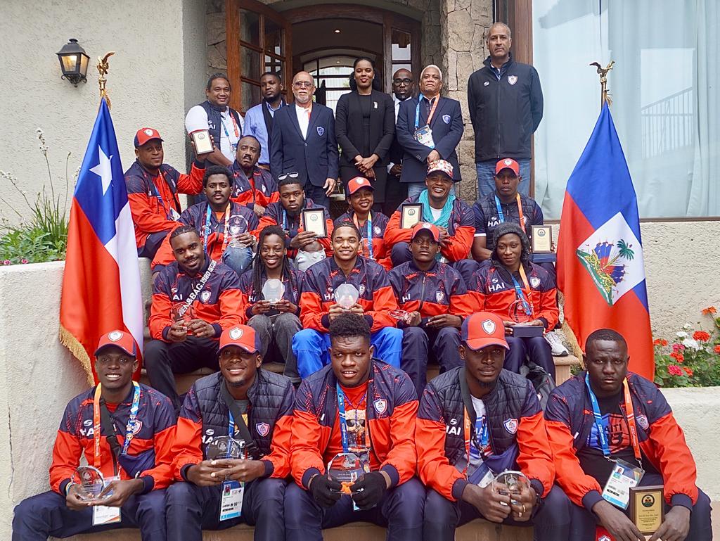 L'ambassadrice  Wedlyne François Pierre haïtienne rend hommage aux athlètes de la délégation haïtienne !